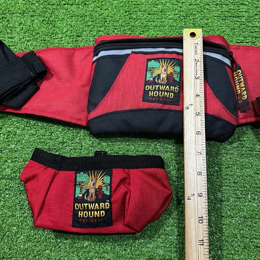 Vintage Fanny Pack Red‎ Hiking Outward HOUND  1990s Pet Gear Dog Park Logo NWOT